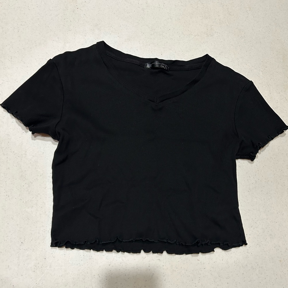 (XL) Black Day Ruffle Crop Top Shirt